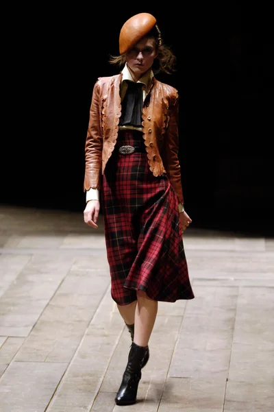 Look 25